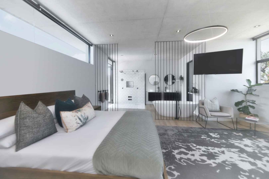 4 Bedroom Property for Sale in Hermanus Heights Western Cape